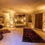 Tyana Cave House Apartment *