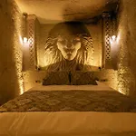 Tyana Cave House *