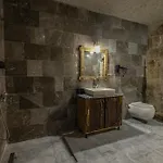 Tyana Cave House * Nar