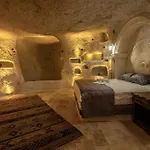 Tyana Cave House Apartment *