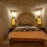 Apartment Tyana Cave House *