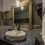 Tyana Cave House Apartment Nar