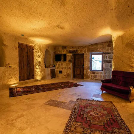 Tyana Cave House Apartman