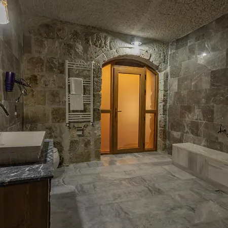 Tyana Cave House Apartman *