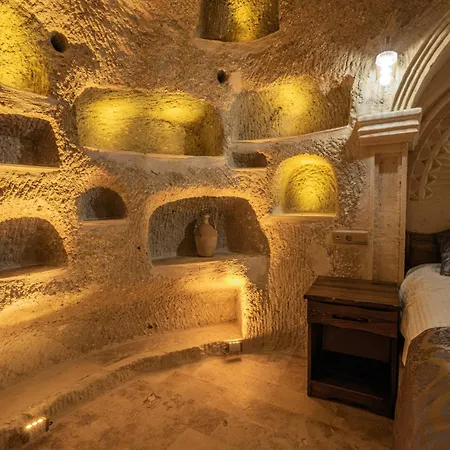 Tyana Cave House Apartman *