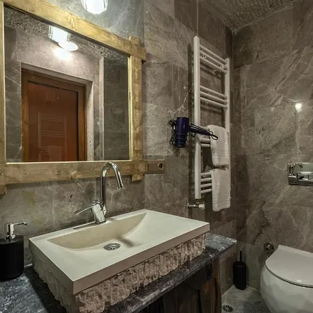 Tyana Cave House