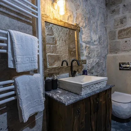 Apartman Tyana Cave House *