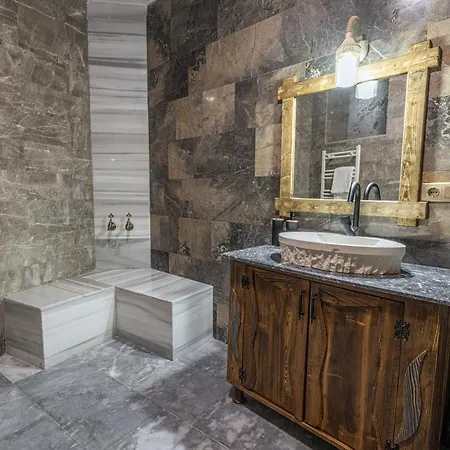 Apartment Tyana Cave House *