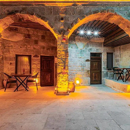 Tyana Cave House 아파트