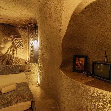 Tyana Cave House Nar