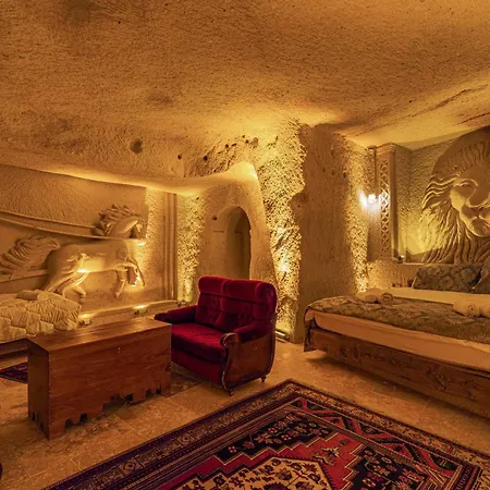 Tyana Cave House * Nar
