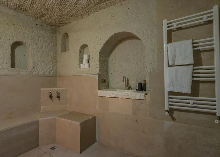 Apartment Tyana Cave House *